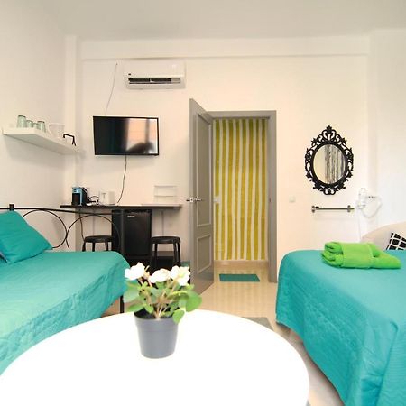 Arriola Rooms Malaga Bagian luar foto