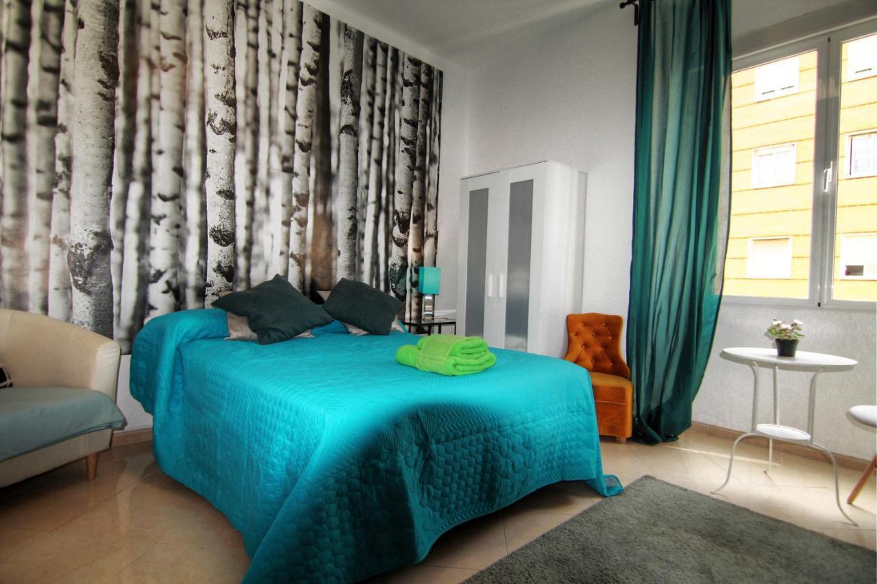 Arriola Rooms Malaga Bagian luar foto
