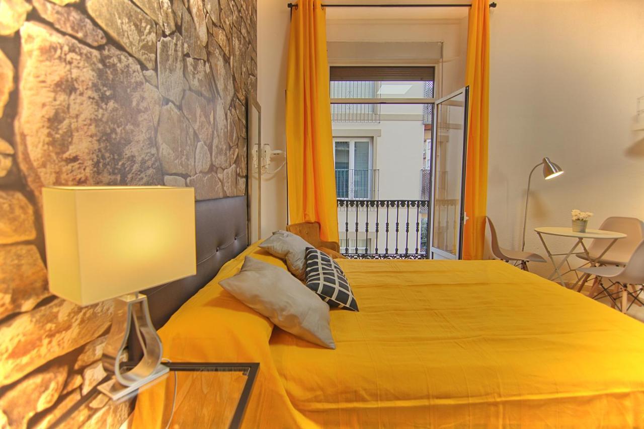Arriola Rooms Malaga Bagian luar foto